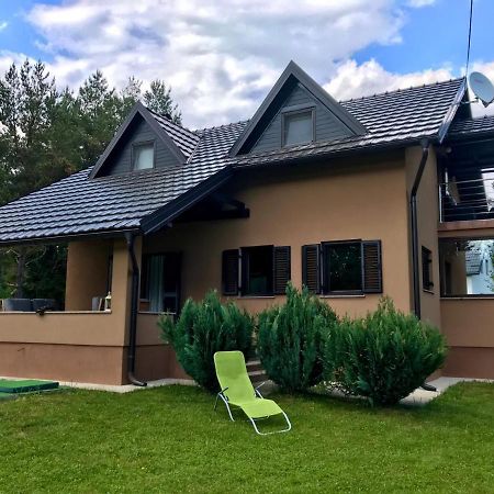 Holiday House Kora Korenica Luaran gambar